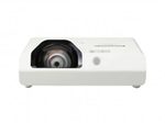 Panasonic PT-TW380 Kurzdistanz LCD Beamer 3300 Lumen