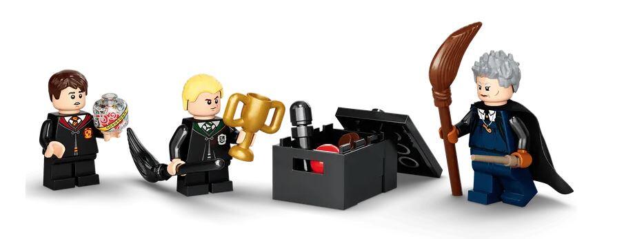 LEGO® Harry Potter Hogwarts™: Erste Flugstunde 76395