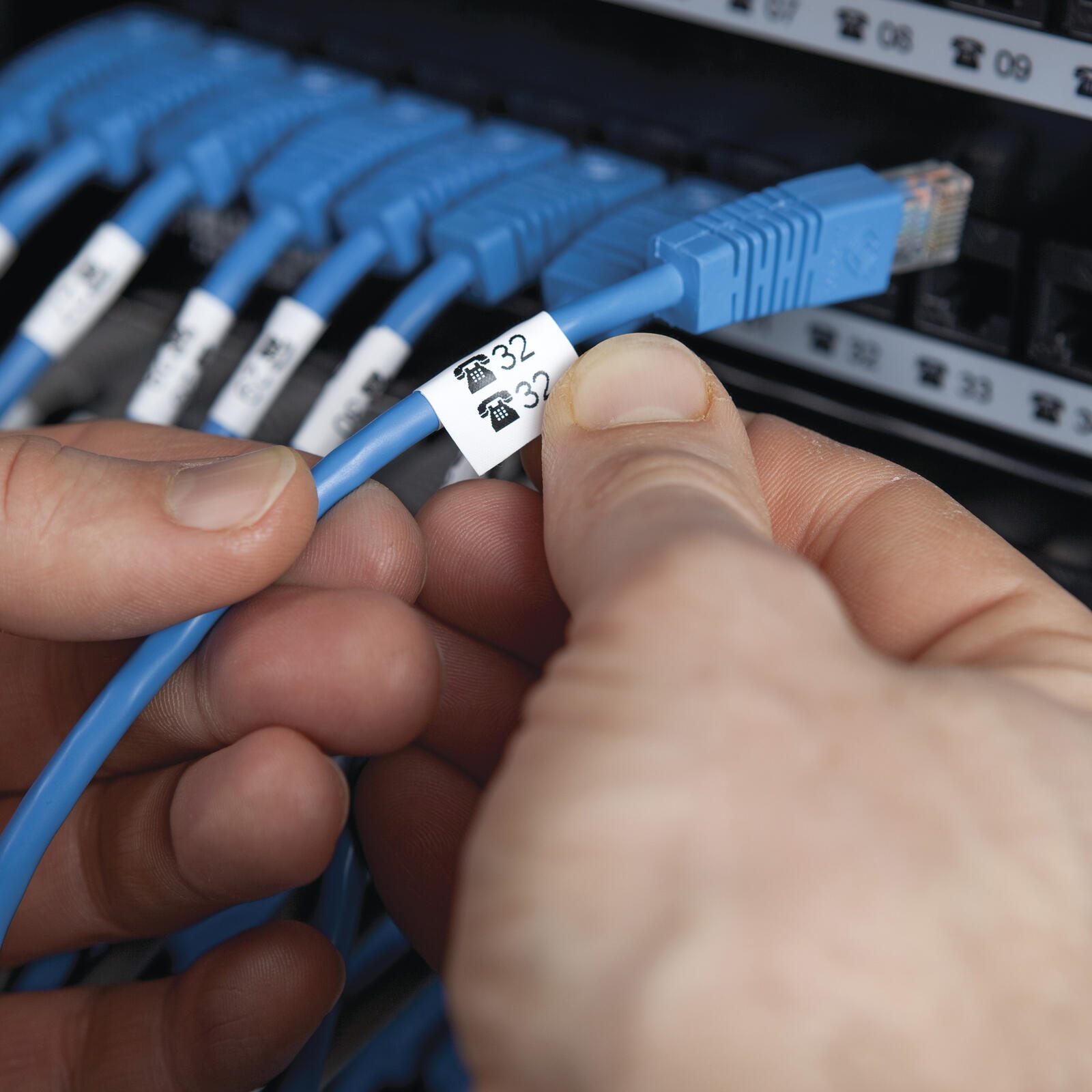 DYMO® Rhino 4200 - Industrielles Beschriftungsgerät, QWERTZ-Tastatur, im KofferSet