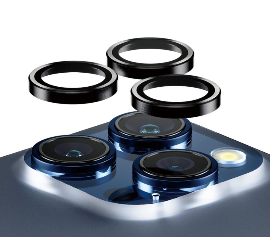 PanzerGlass™ Hoops Kameraschutz für das Apple iPhone 15 Pro & iPhone 15 Pro Max - Schwarz