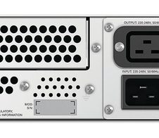 APC USV Line Interaktiv 2.700W 3.000VA 230V C20-Eingang