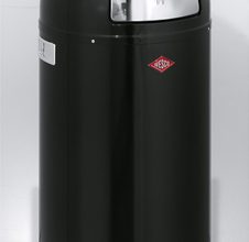 schwarz