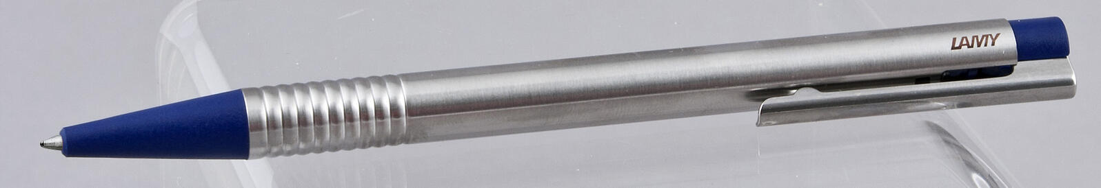 sax design Heftgerät Century Line 239 blau
