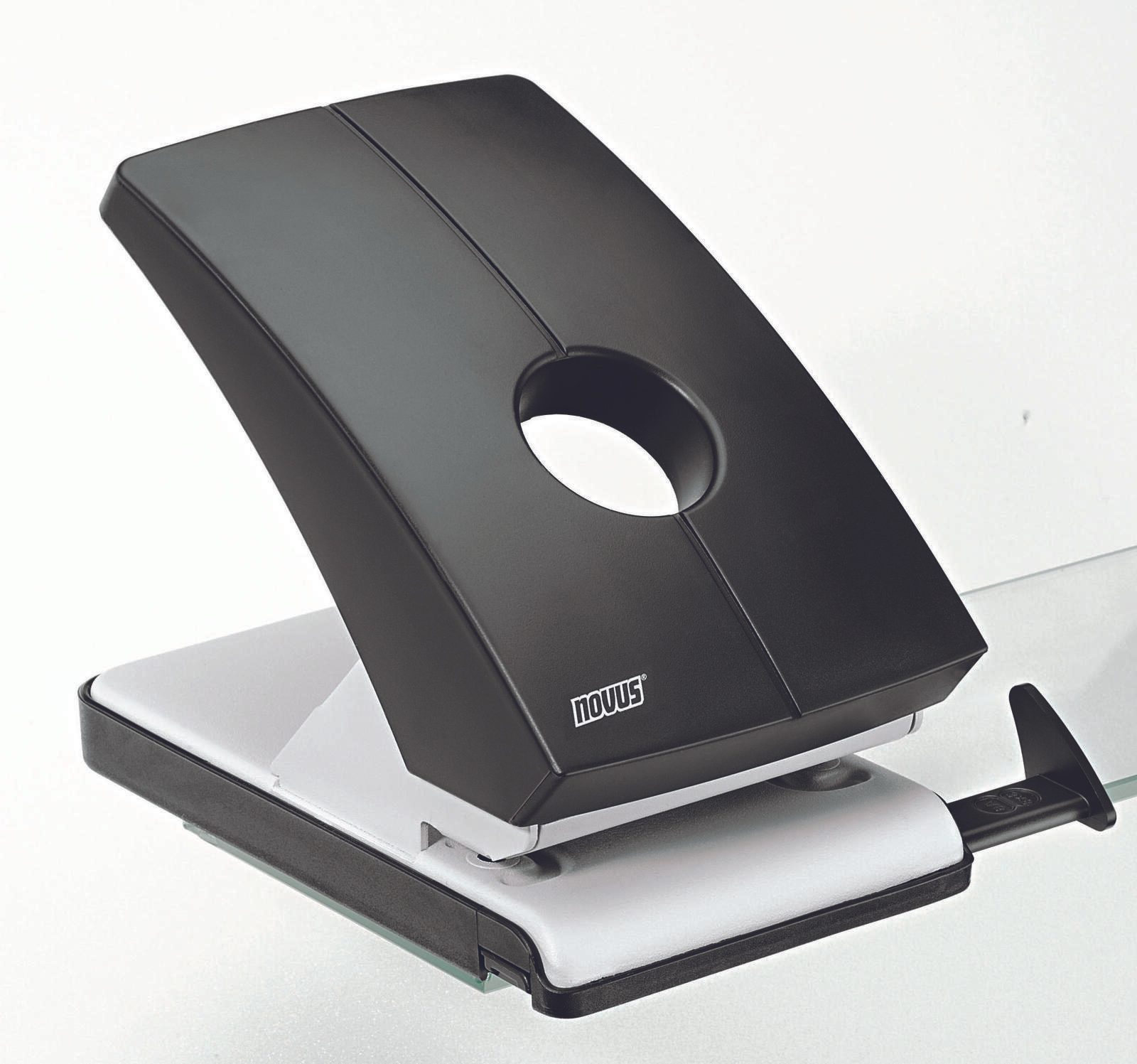 novus Registraturlocher B240 schwarz
