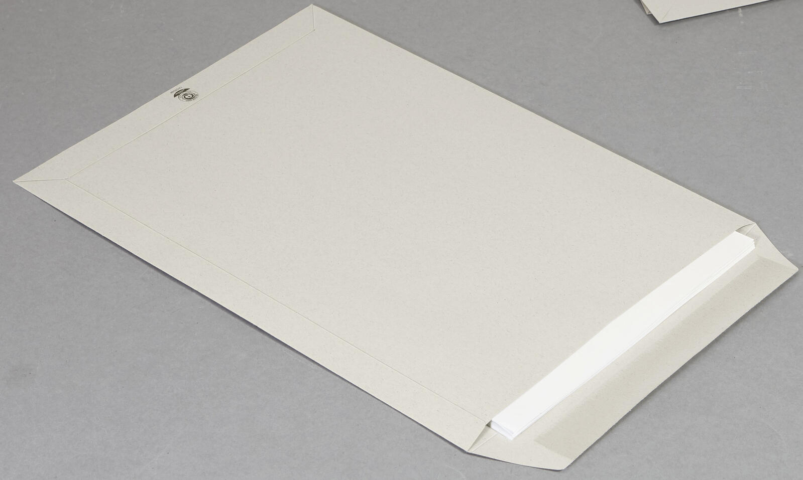 MAILmedia Versandtaschen DIN B4 grau