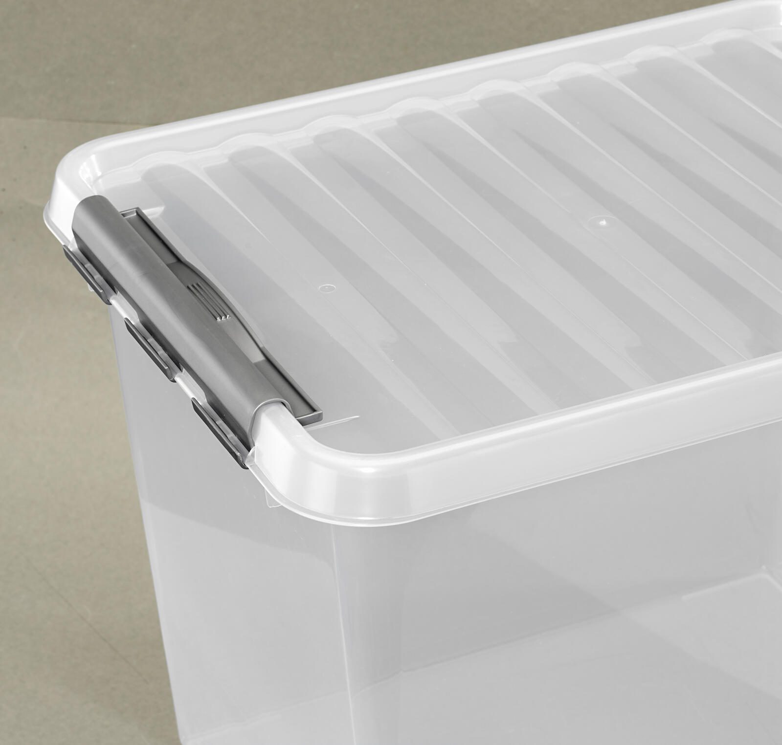 sunware® Aufbewahrungsbox Q-line 52,0 l - 50,0 x 40,0 x 38,0 cm transparent