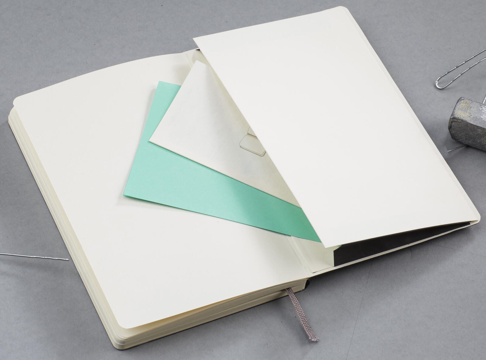MOLESKINE Classic Collection flexibler Einband Notizbuch ca. DIN A5 kariert, 192 Seiten