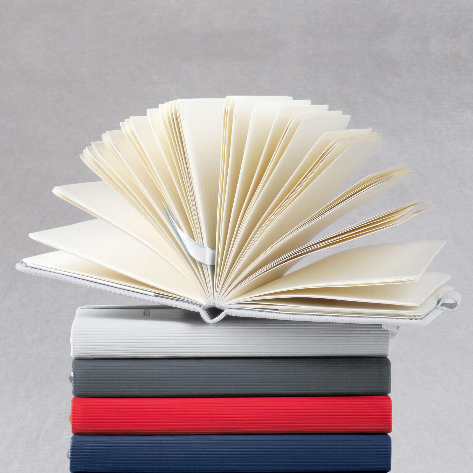 SIGEL CONCEPTUM® Notizbuch ca. DIN A4 liniert, 194 Seiten
