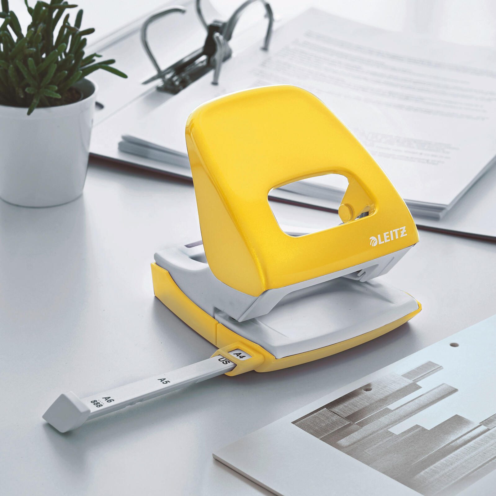 LEITZ Locher gelb-metallic