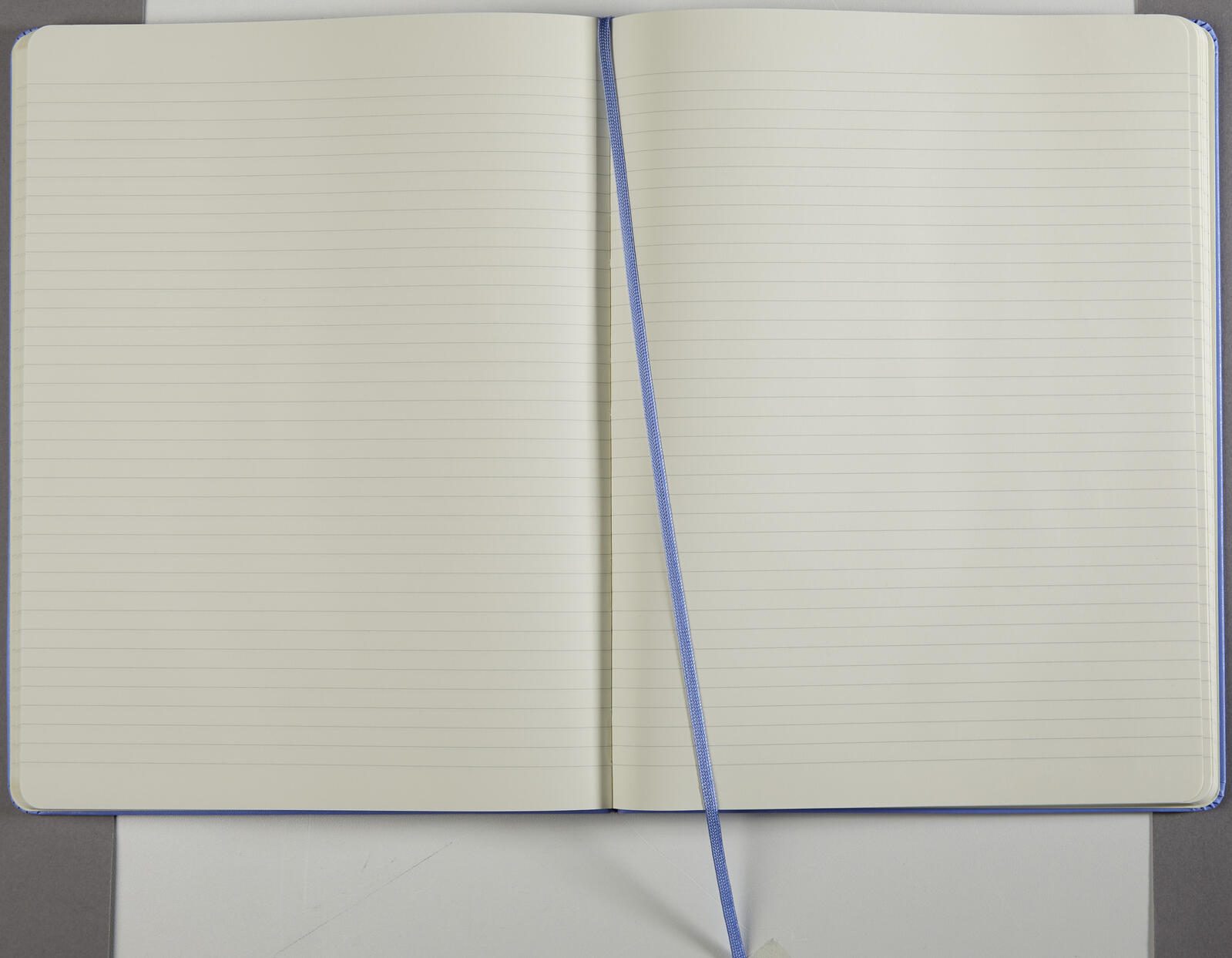 MOLESKINE Classic Collection fester Einband Notizbuch ca. DIN A4 liniert, 192 Seiten