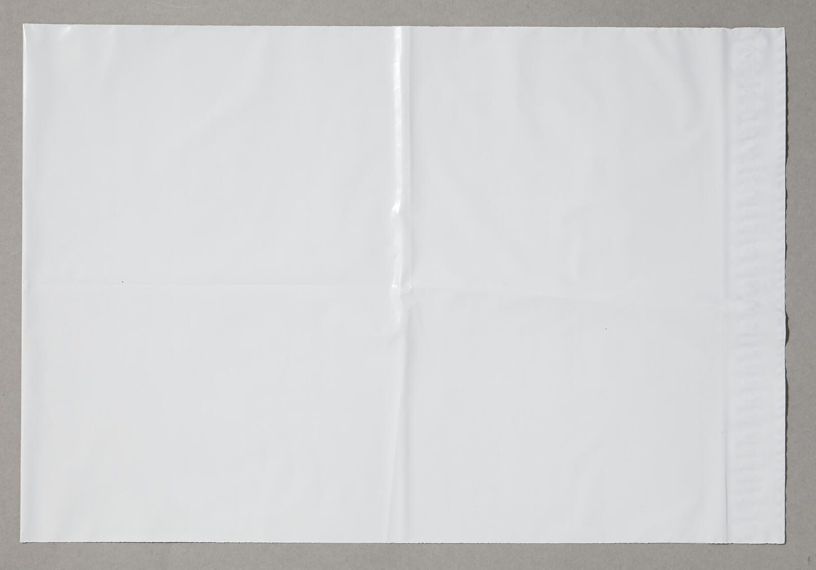 docuCARE® classic light Folienversandtaschen DIN C3 weiß