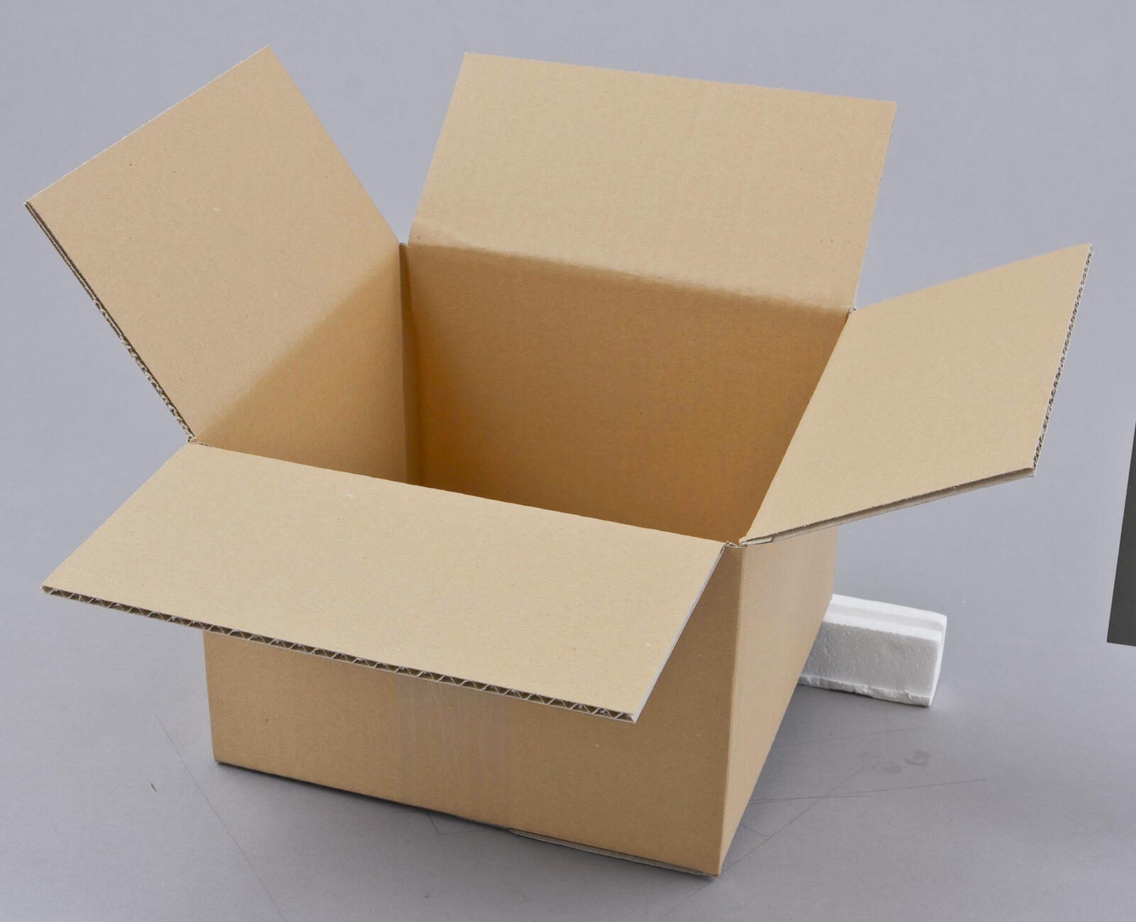 Nestler Wellpapp-Faltkartons 1-wellig braun 22,5 x 22,5 x 15,0 cm