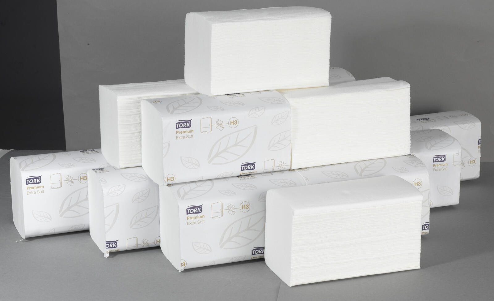 TORK Papierhandtücher Premium 2-lagig