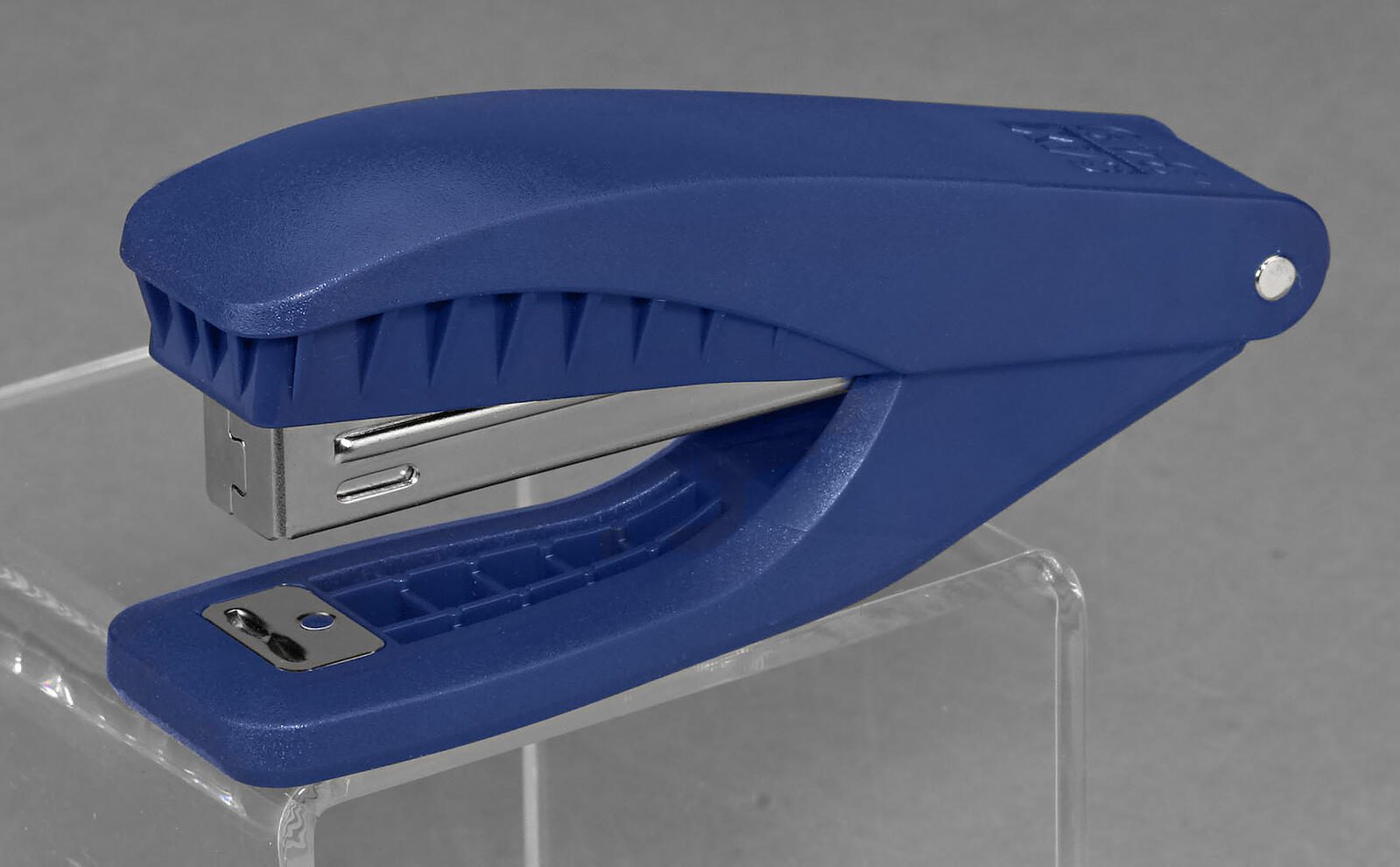 sax design Heftgerät blau