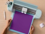 Cricut Farbverändernde Vinylfolie permanent 30.5 cm x 61 cm lila