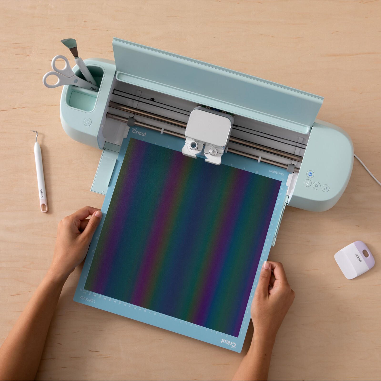 Cricut Aufbügelfolie 30.5 cm x 48.2 cm regenbogen