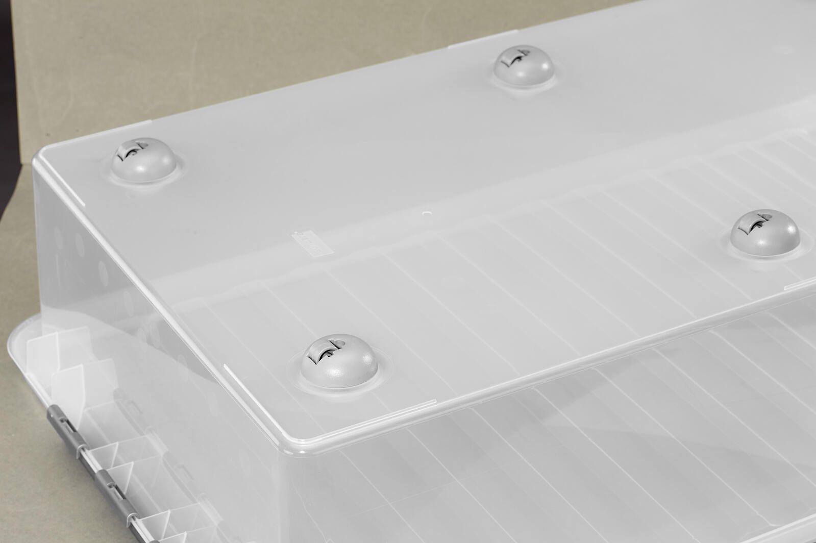 sunware® Aufbewahrungsbox 60,0 l - 50,0 x 80,0 x 20,0 cm transparent, metall