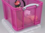 Really Useful Box Aufbewahrungsbox 35,0 l - 48,0 x 39,0 x 31,0 cm transparent, pink