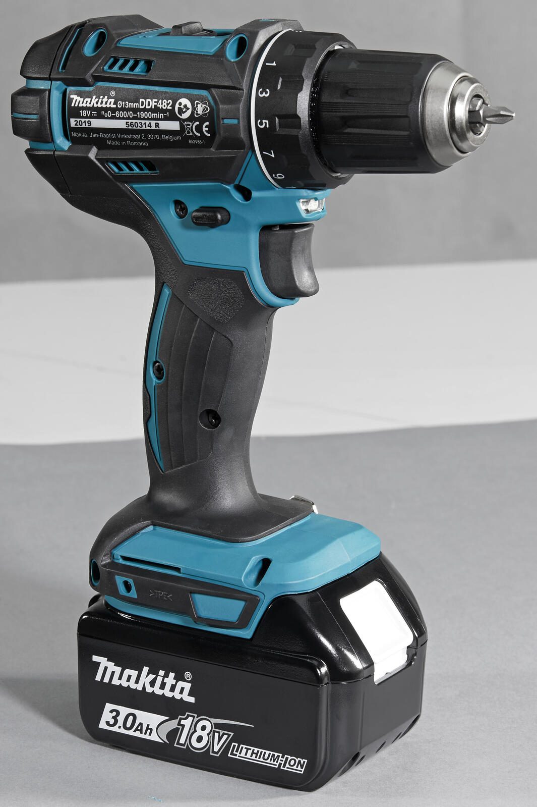 makita Akku-Bohrschrauber-Set DDF482RFJ