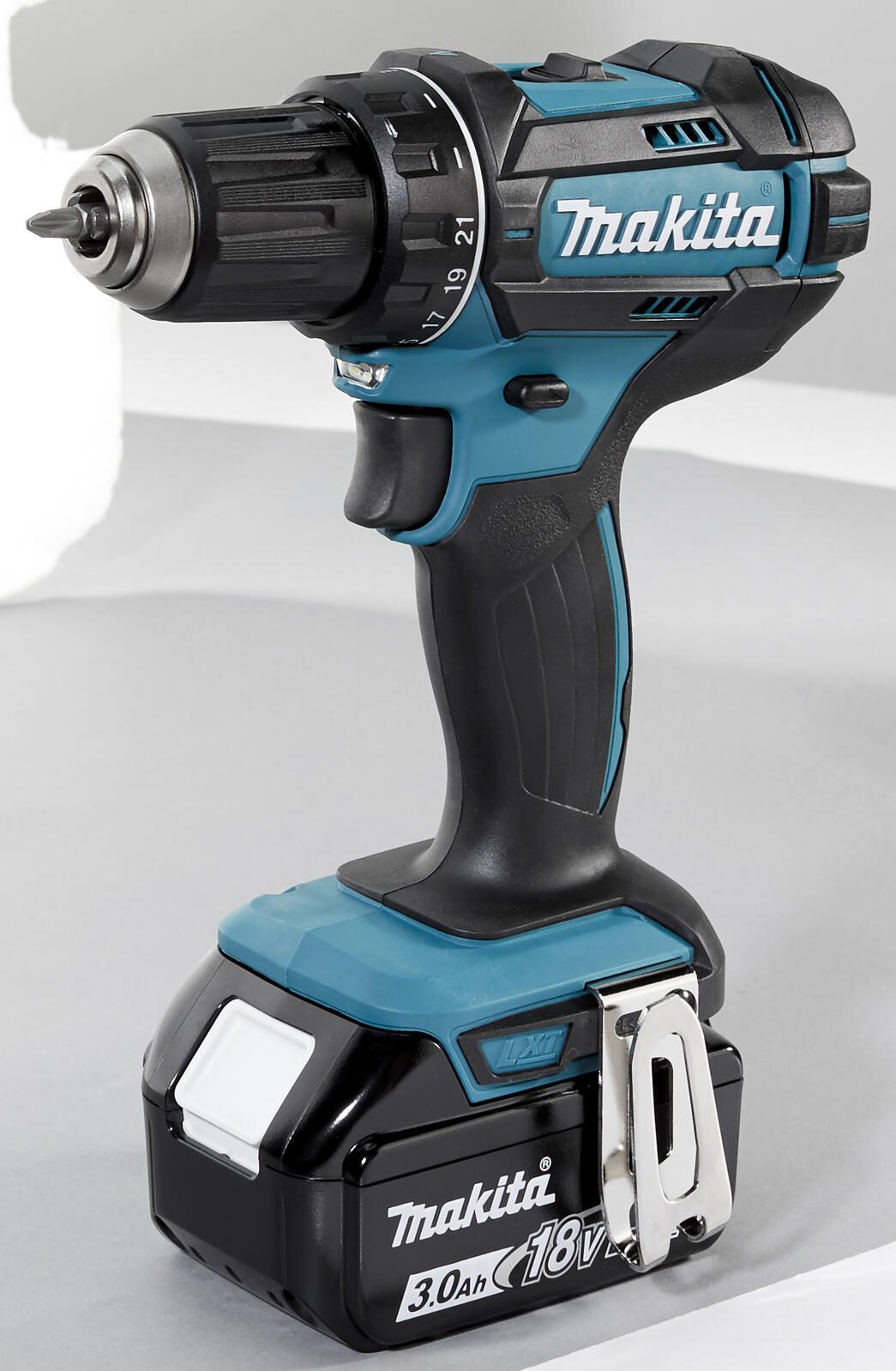 makita Akku-Bohrschrauber-Set DDF482RFJ
