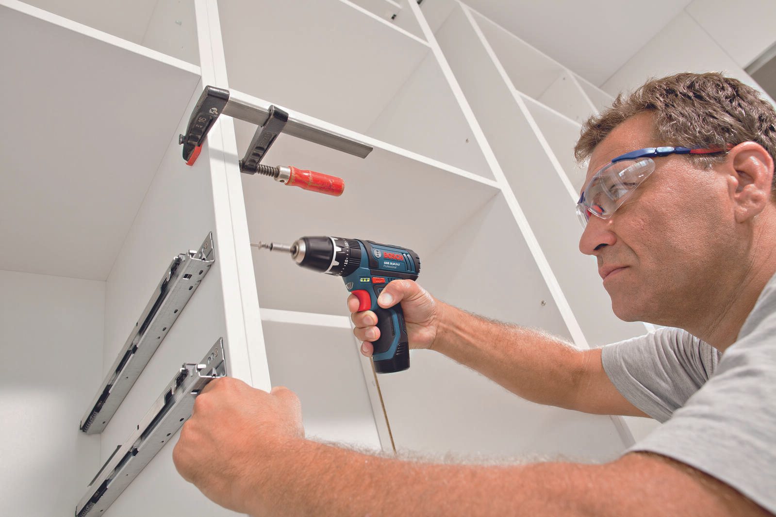 BOSCH Professional Akku-Schlagbohrschrauber-Set GSB 12V-15