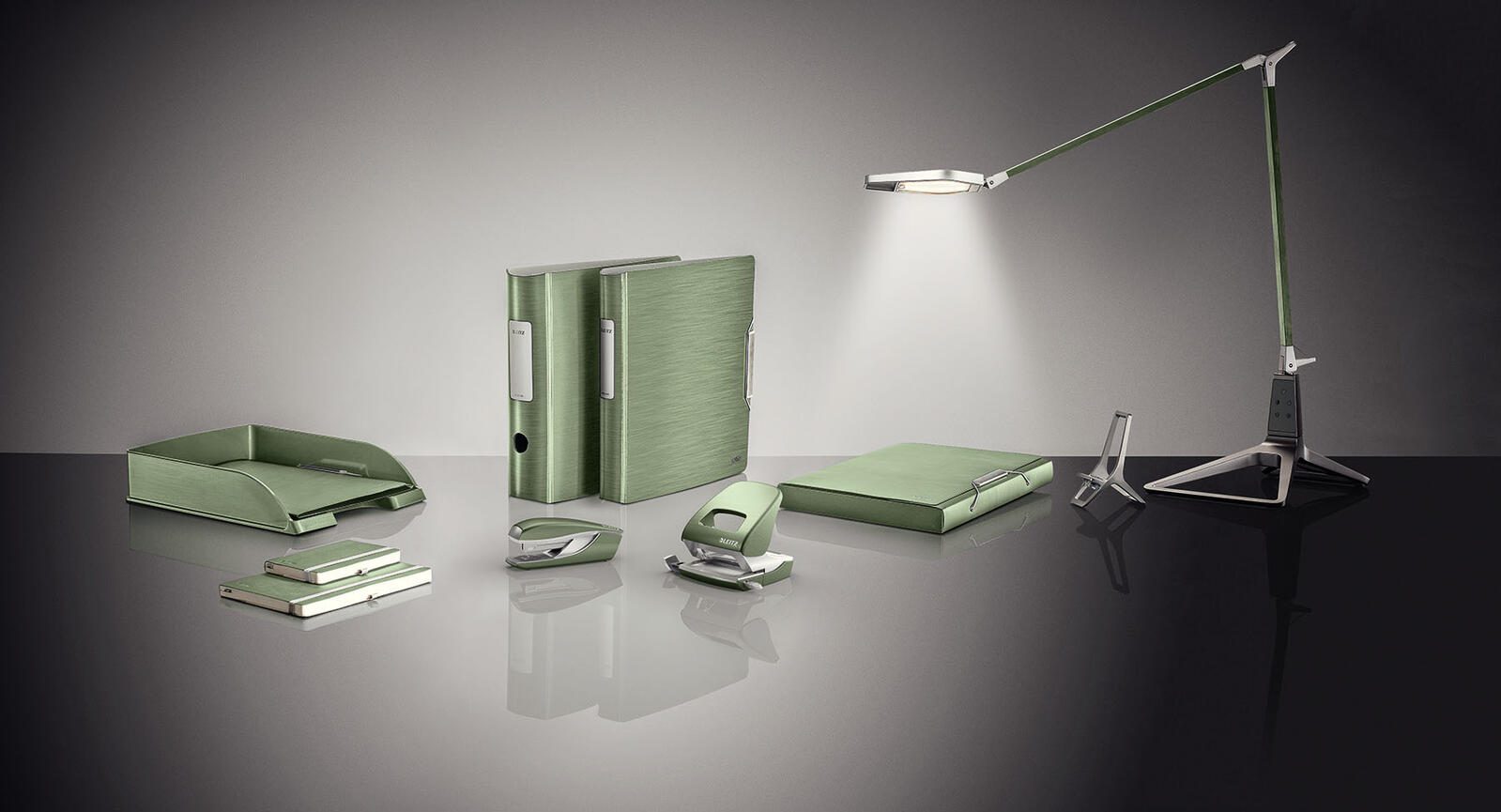 LEITZ Locher Style seladon grün