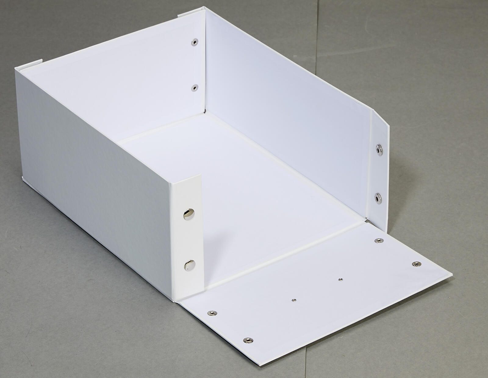 Zeller Aufbewahrungsbox 9,6 l - 26,0 x 31,0 x 14,0 cm weiß