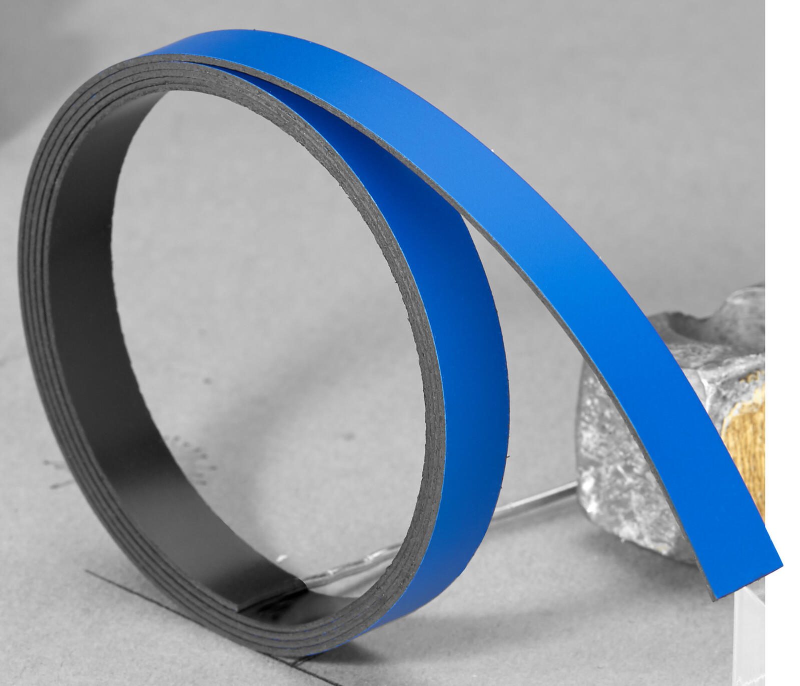 FRANKEN Magnetband 1,0 x 100,0 cm blau