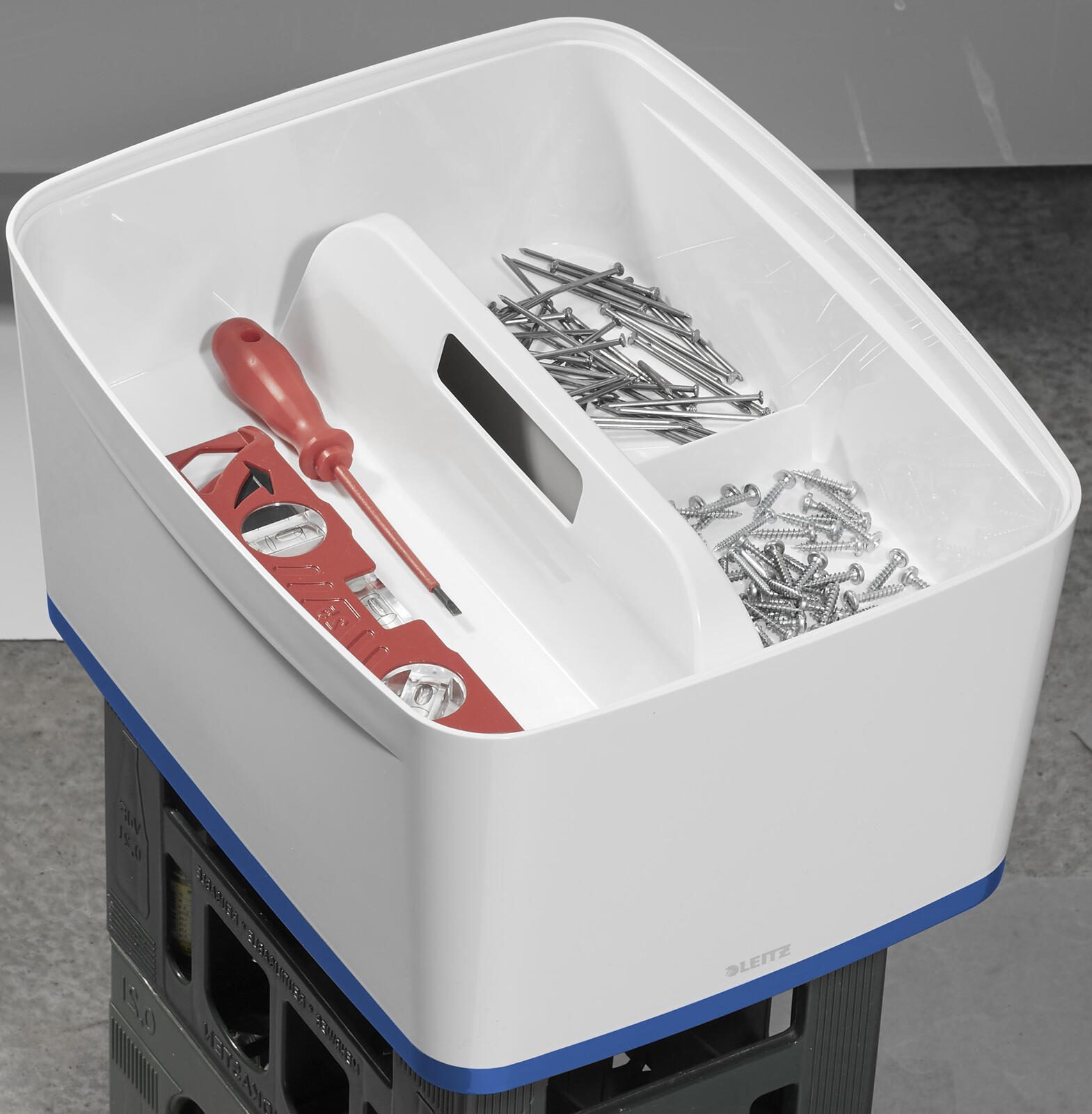LEITZ Aufbewahrungsbox 18,0 l - 38,5 x 31,8 x 19,8 cm perlweiß/blau