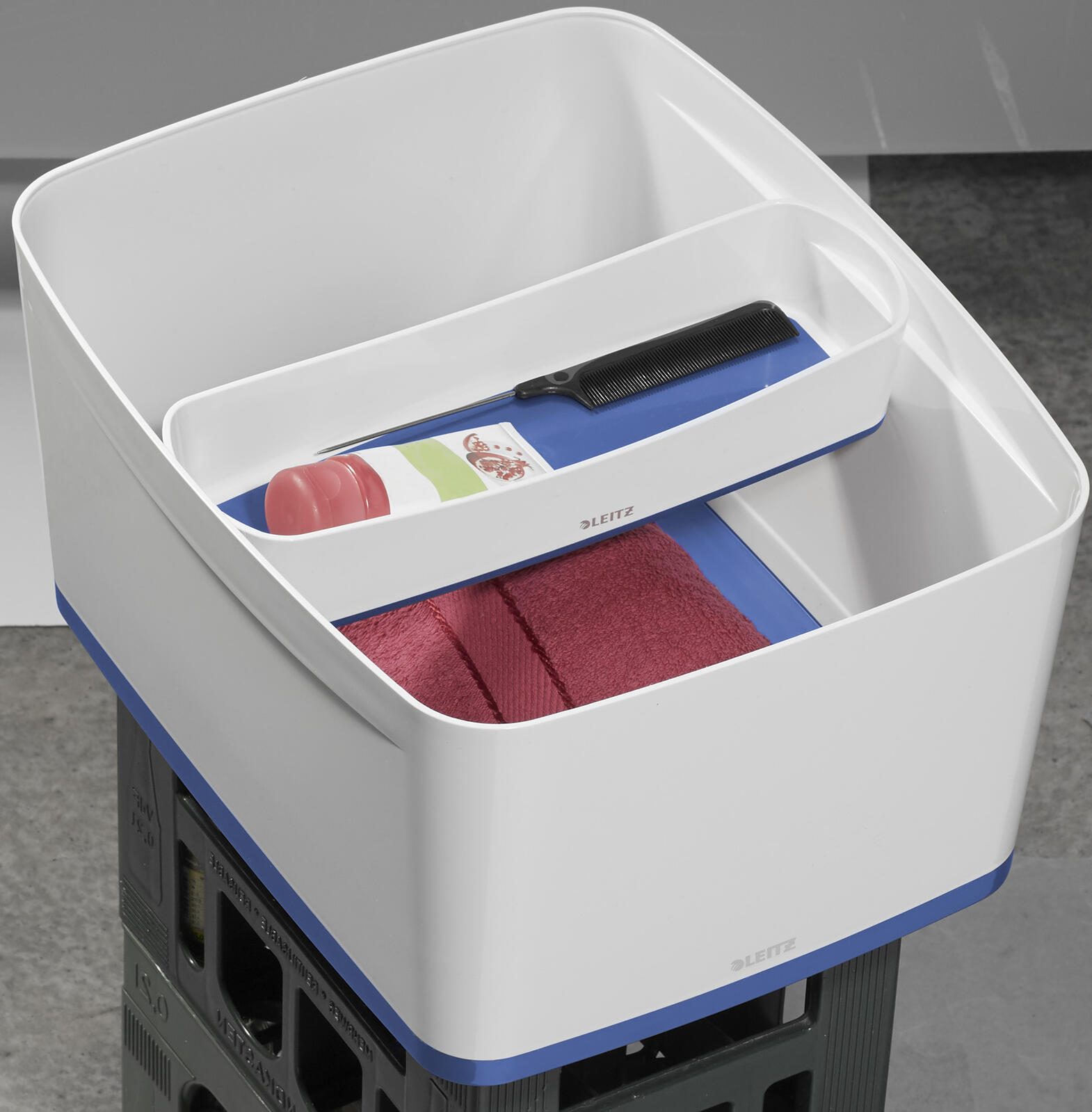 LEITZ Aufbewahrungsbox 18,0 l - 38,5 x 31,8 x 19,8 cm perlweiß/blau