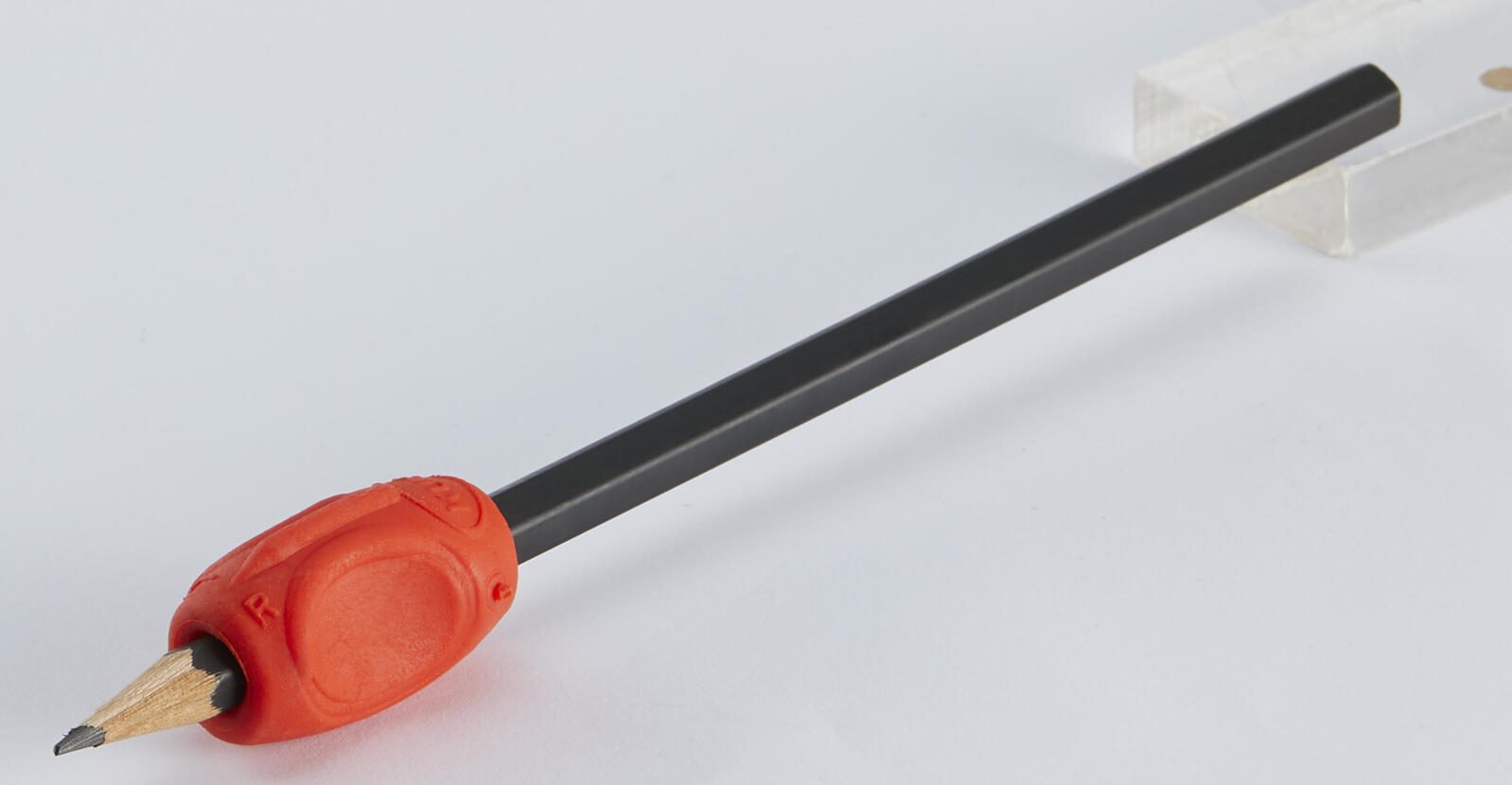 KUM Schreiblernhilfe Sattler Grip A7 R rot