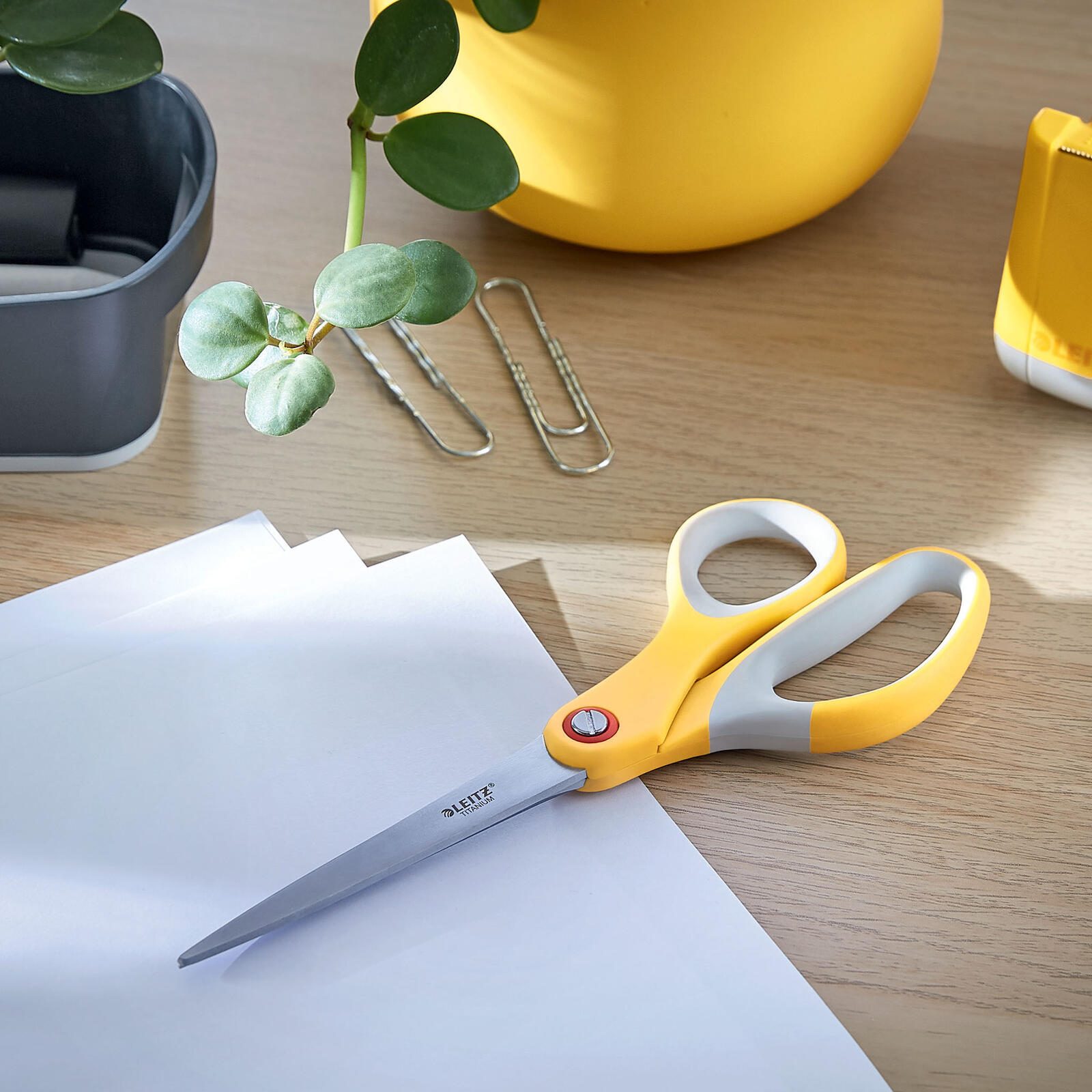 LEITZ Papierschere 20.5 cm