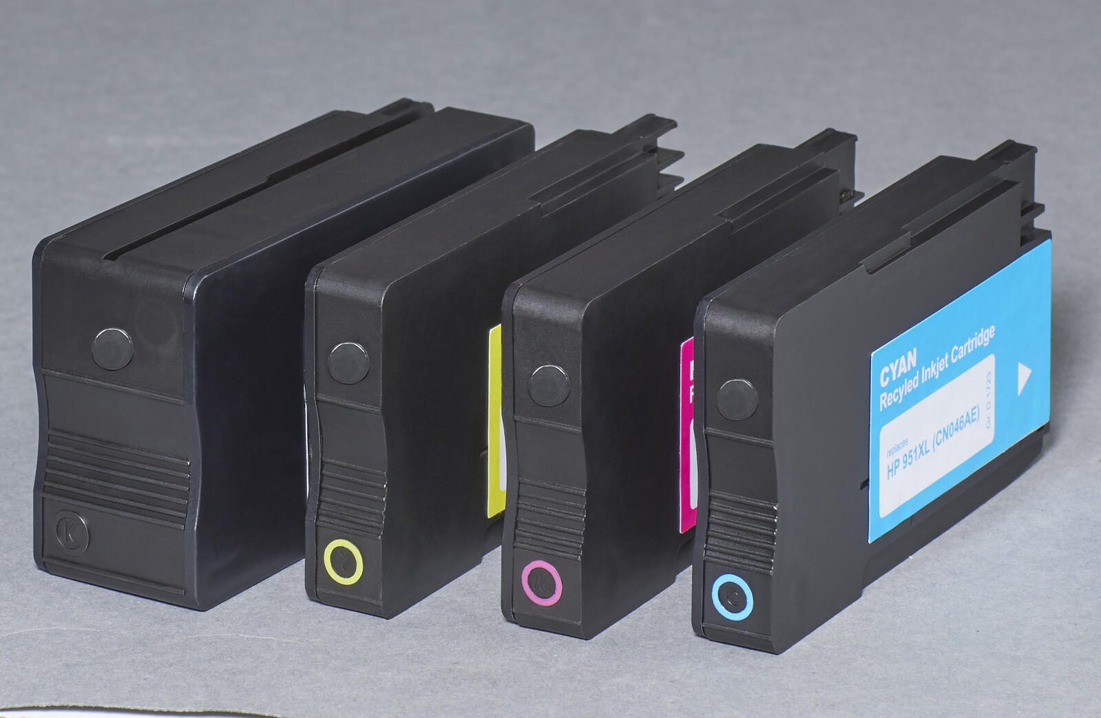 KMP Druckerpatronen H100V schwarz, cyan, magenta, gelb kompatibel zu HP 950XL/951XL (C2P43AE), 4er-Set
