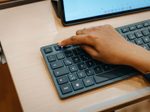 Cherry Tastatur kabellos KW7100 MINI BT  schieferblau