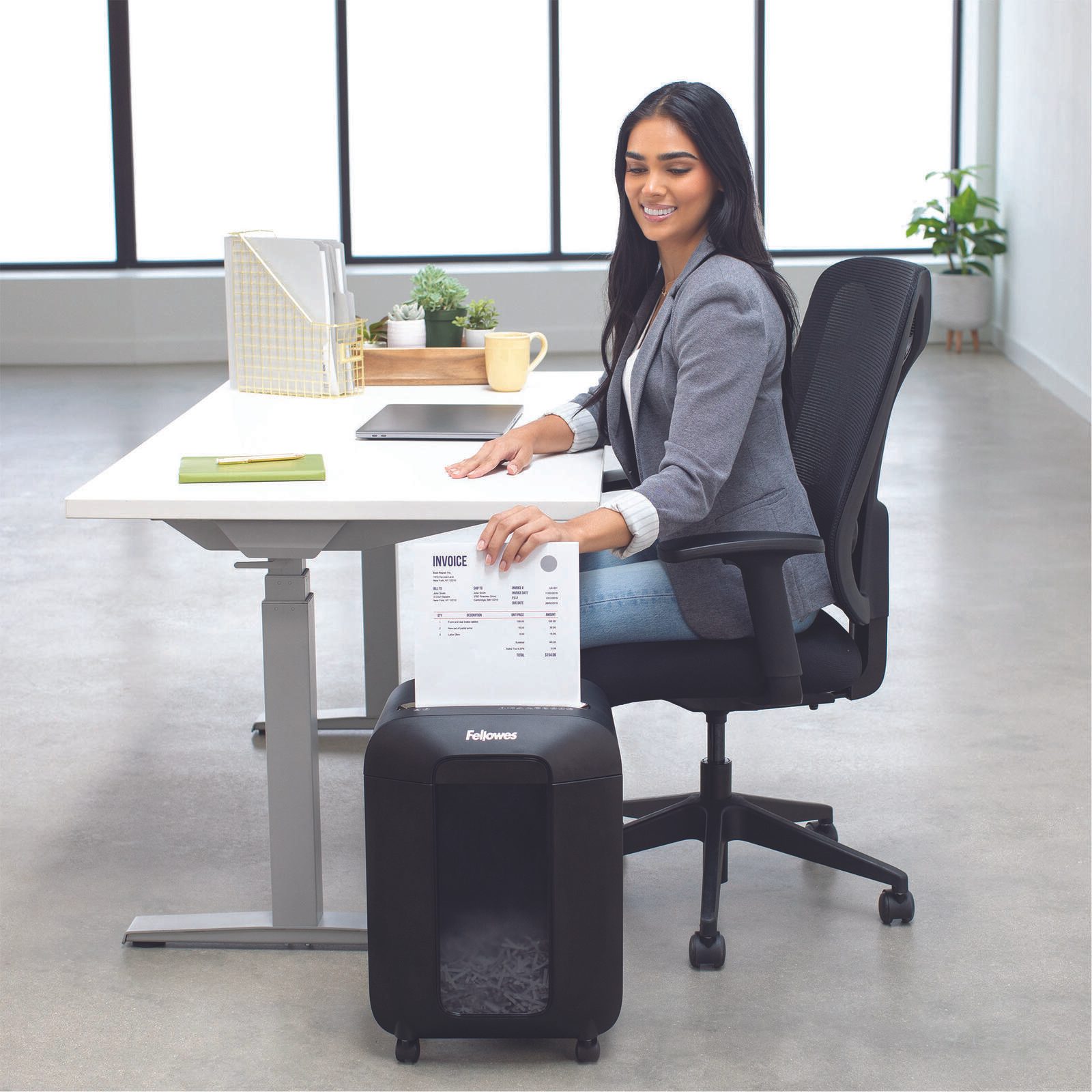 Fellowes Powershred LX85 Aktenvernichter mit Partikelschnitt