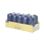 PAPSTAR Stumpenkerzen 9 cm dunkelblau