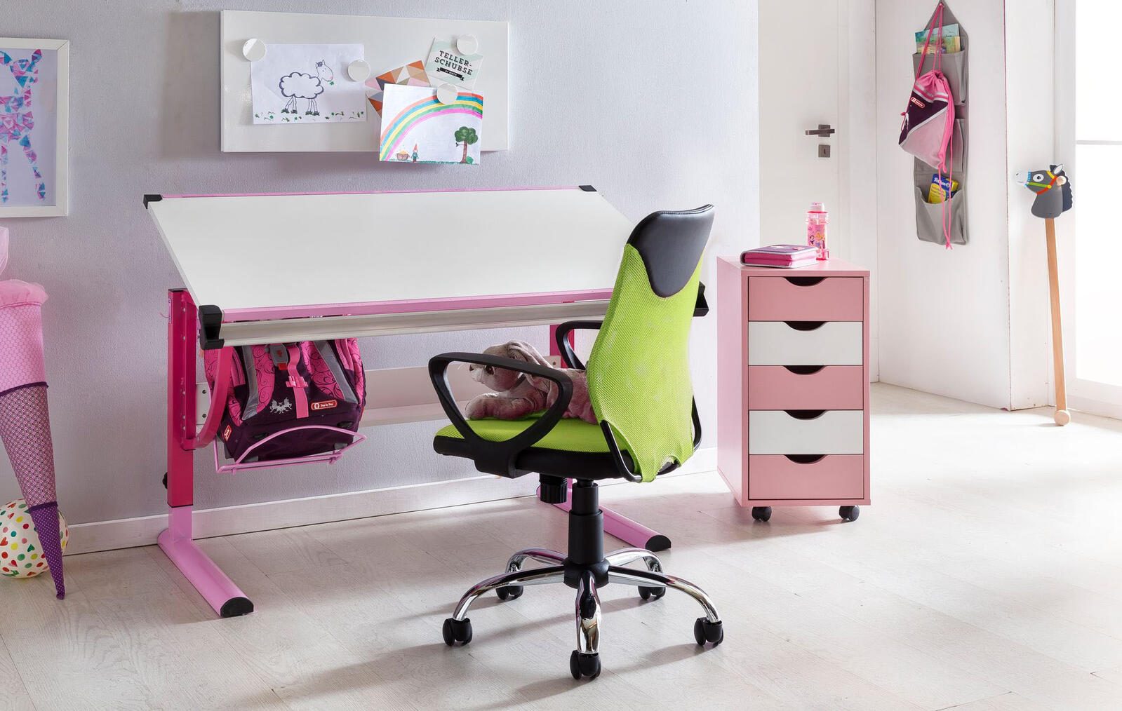 AMSTYLE Kinderdrehstuhl SPM1.356 grün/schwarz