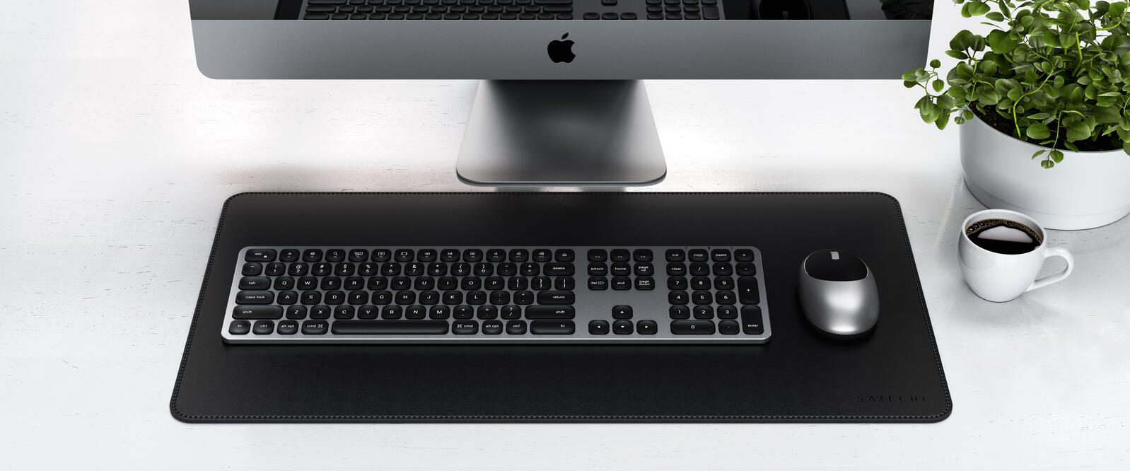 SATECHI Mousepad Eco Leather Deskmat schwarz