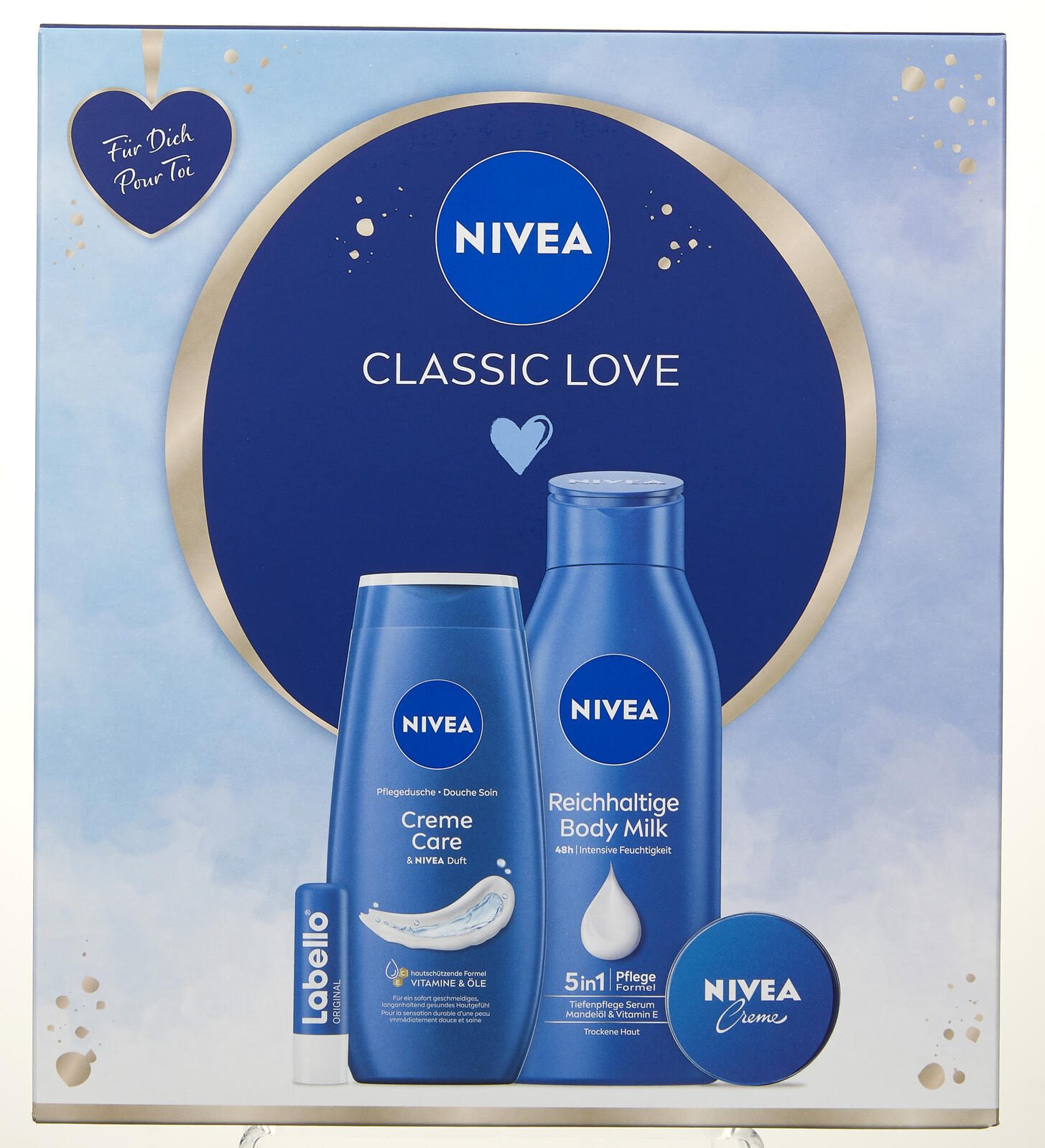 NIVEA CLASSIC LOVE Geschenkset 1 Bodylotion (400ml), 1 Pflegedusche (250ml), 1 Hautcreme (40ml), 1 Labello (4,8g)