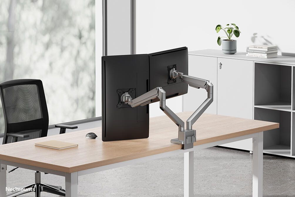 Neomounts DS70-250SL2 vollbewegliche Tischhalterung für 17-32" Bildschirme - Silber
