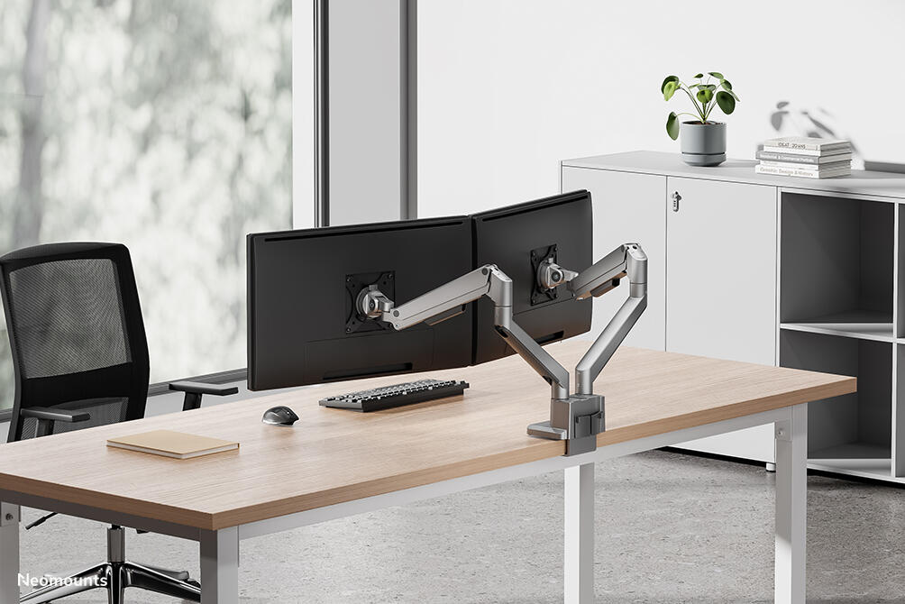 Neomounts DS70-250SL2 vollbewegliche Tischhalterung für 17-32" Bildschirme - Silber