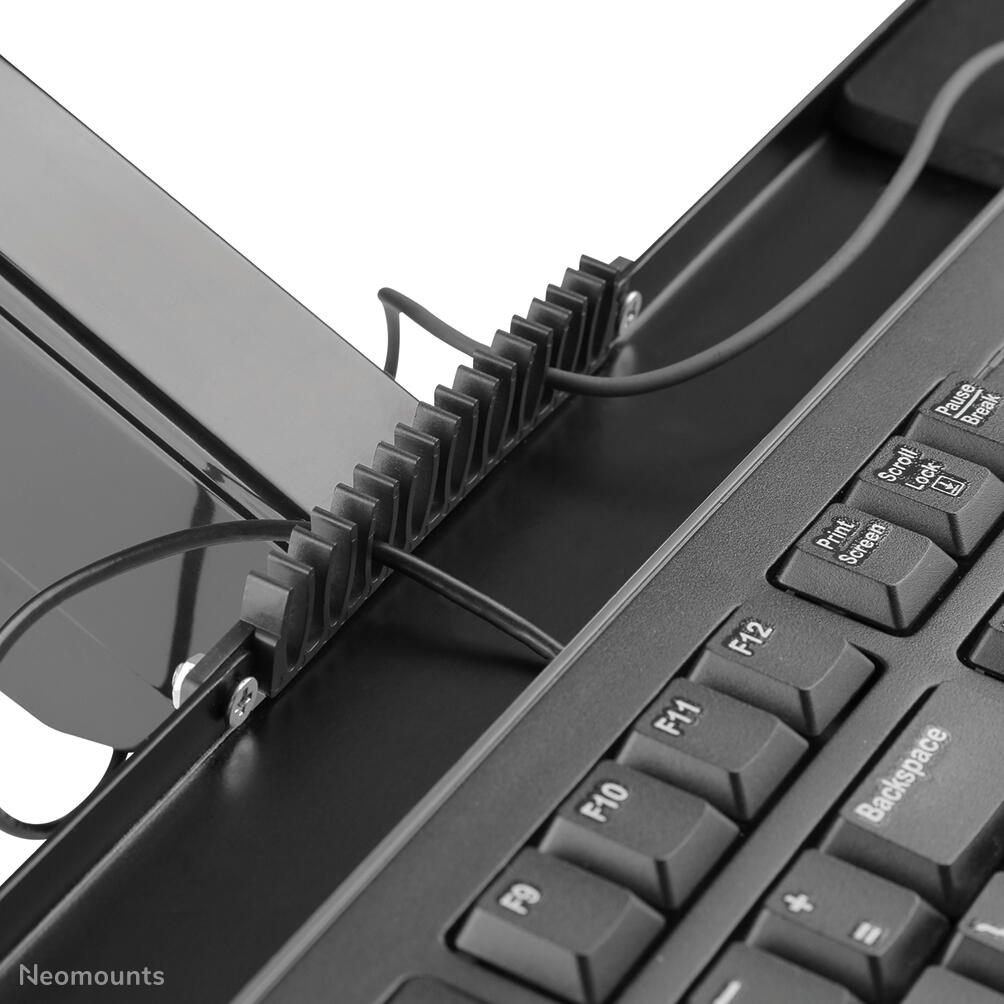 Neomounts DS90-325BL1 höhenverstellbarer, tischmontierter Arbeitsplatz für 17-32" Bildschirme, Tastatur und Maus - Schwarz