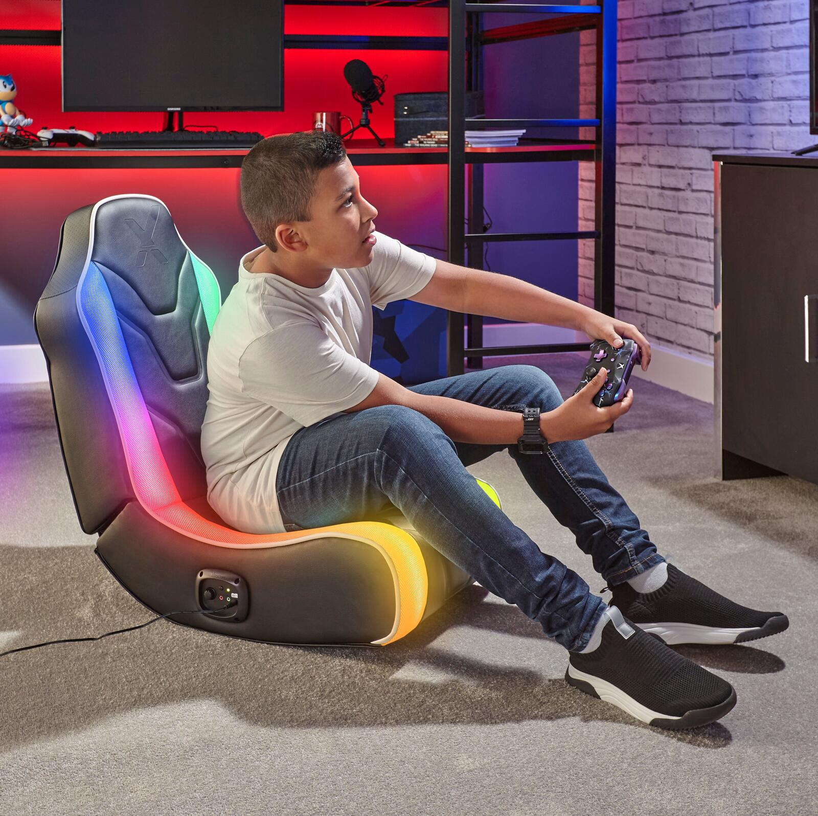 X Rocker Chimera RGB 2.0 Floor Rocker Gaming-Bodensessel für Kinder & Jugendliche mit Audiosystem & RGB-Beleuchtung - schwarz