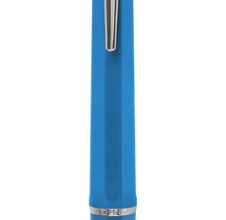hellblau