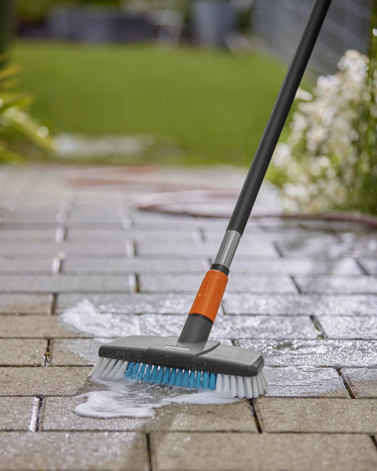 GARDENA Waschbürste für Gartenschlauch Cleansystem hard