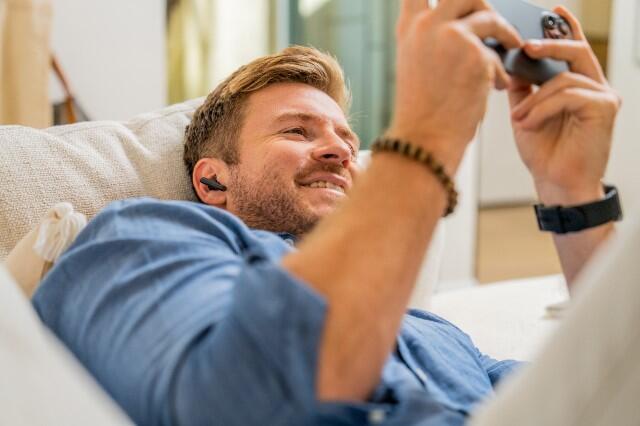 Poly Voyager Free 60 UC Headset In-Ear schwarz