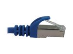 Eaton Tripp Lite Series Cat6a 10G Snagless Shielded Slim STP Ethernet Kabel (RJ45 Stecker/Stecker), PoE, Blue, 7 ft. (2.1 m)