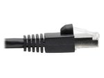 Eaton Tripp Lite Series Cat6a 10G Snagless Shielded STP Ethernet Kabel (RJ45 Stecker/Stecker), PoE, Schwarz, 15 ft. (4.57 m)