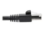 Eaton Tripp Lite Series Cat6a 10G Snagless Shielded STP Ethernet Kabel (RJ45 Stecker/Stecker), PoE, Schwarz, 30 ft. (9.14 m)