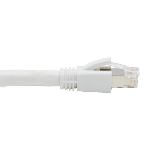 Eaton Tripp Lite Series Cat8 25G/40G Certified Snagless Shielded S/FTP Ethernet Kabel (RJ45 Stecker/Stecker), PoE, White, 6 ft. (1.83 m)